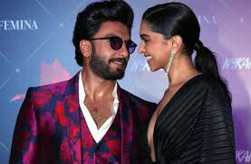 Deepika Padukone On Ranveer Singh S Beauty He Takes Longer In The Loo Bollywood Actors Ranveer Singh Actors