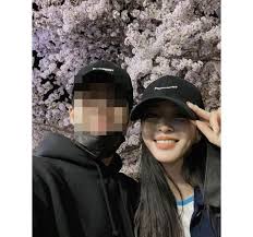 10개가 넘는 파일중에 누나랑 하는 그런 내용으로 되있는게 5개가 넘는거야. ëë¬´ ìì¤ íìì¬ ë¨ì¹ ê´ë ¨ ë£¨ë¨¸ì ë³´ì¸ ì¿¨í ë°ì' ë¤ì´í¸ë´ì¤