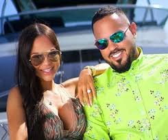 Natti natasha currently has over 28 million instagram followers, indicating a strong social media presence. Raphy Pina Wiki Bio Net Worth 2021 Ex Wife Wife Natti Natasha Father Height Age Edailybuzz Com