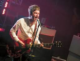 Also, a couple strymon pedals in there. Noel Gallagher Heute Ist Rockmusik Nur Noch Verdammt Langweilig Gitarre Bass