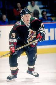 Who is the captain of the arizona coyotes? Shane Doan Rockin In The Old Jersey Shane Doan Coyotes Hockey Arizona Coyotes
