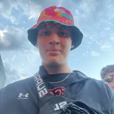 Stream Dylan Boyd music