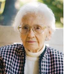 Lillie Dale's Instagram, Twitter & Facebook