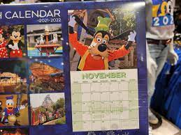 Calendrier Disneyland 2023 Photos: 2022 Disneyland Resort 16 Month Calendar Arrives At World Of Disney  Store In Downtown Disney District - Wdw News Today