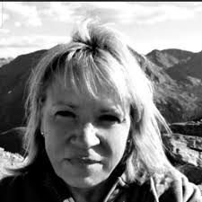 Laurie Caraid (@laurie.caraid) • Facebook