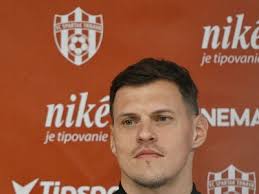 Galéria k článku: Spečatené aj oficiálnym vyhlásením: Martin Škrtel sa stal  posilou Spartaka Trnava