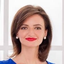 Cara Heilmann 🇺🇸 (@CaraHeilmann)