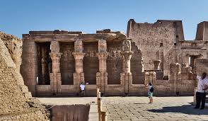 Templo De Horus Em Edfu Nilo Egito E Considerado O Mais Flickr