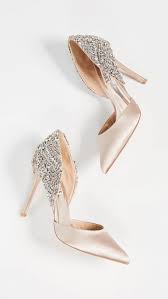 18 Of The Most Beautiful Bridal Shoes Ever Chic Vintage Brides Beautiful Wedding Shoes Unique Wedding Shoes Wedding Shoes Bride