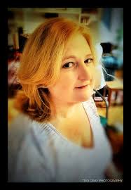 Issue 7 Contributors