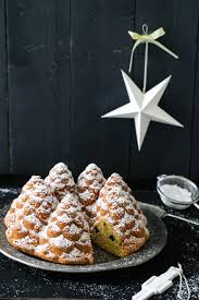 Weihnachtlicher Mandelgugelhupf Zucker Zimt Und Liebe Nordic Ware Backform Topfkuchen Weihnachtsrezepte