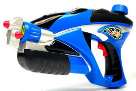 Wenn im sommer die sonne brennt, die luft flimmert und alle schwitzen, dann ist jede abkühlung willkommen. Nick And Ben Wasserpistole Spritzpistole Mit Tank Wassergewehr Fur Mega Wasserschlachten Und Pool Partys Wasserspielzeug Wasserspritze Wasserspielzeug Wasserkanone Wasserspass Wasser Bazooka Garten Pool Strand Spielzeug Abkuhlung Im Sommer