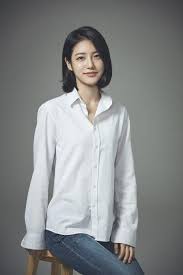 안나경 아나운서는 청바지 자태가 아름다운 여성으로 정평이 나 있다. 10 Anchor Ideas Business Portraits Woman Business Portrait Photography Corporate Headshots Women