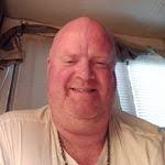 Dennis Gil's Instagram, Twitter & Facebook