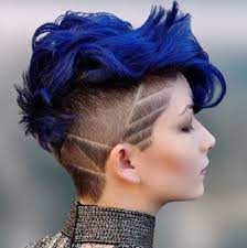 This short auburn hair with blonde highlights makes the look simple yet elegant. Blue Hair Dye Tips The Latest Blue Color Shades In 2021 2020
