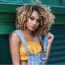 For this style of hair, it will make you appear in cute, wild, but stylish and fashionable at the same time. 41 Two Tone Hair Ideas Natural Hair Styles Hair Beauty Hair