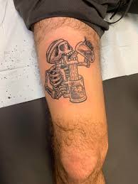 To those of us who love tattoos and… should you get a sleeve tattoo? A Good First And A Good Start To The Leg Sleeve Tattoo