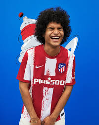 Jun 01, 2021 · die fans von real madrid dürfen ab sofort die neuen trikots ihrer lieblinge erwerben. Nike Launch Atletico Madrid 21 22 Home Shirt Soccerbible
