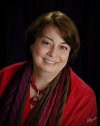 Cassandra Bosco's Instagram, Twitter & Facebook