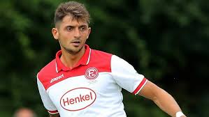 Aktuelles & news über fortuna düsseldorf ► alles über die spiele die tabelle die fans von fortuna auf derwesten.de ► jetzt mehr erfahren! Fortuna Dusseldorf Verlangert Mit Dauerbrenner Zimmermann