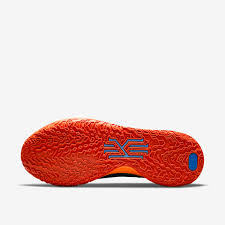 Recently leaked is a first look at the nike kyrie 7 in black and red, one of many upcoming colorways. Nike Kyrie 7 Concepts Horus Raffle List