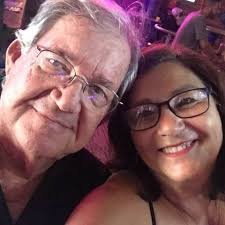 Wishing happy birthday to a friend