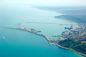 Abruzzi, regione, central italy, fronting the adriatic sea and comprising the provincie of l'aquila, chieti, pescara, and teramo. Ortona Harbor In Ortona Italy Harbor Reviews Phone Number Marinas Com