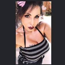 Deborah Noriega's Instagram, Twitter & Facebook