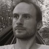 100+ perfiles de «Weiland»