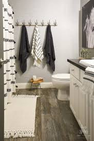 Your bathroom should always be clean and tidy, but you can't keep clutter at bay without the right accessories to help. Bathroom Renovation Tips 5 Budget Friendly Bathroom Remodel And Decor Ideas