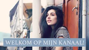 Ondernemer, presentatrice, mode blogger en social media icoon. Vlogger Anna Nooshin I Focus On The Dutch Audience We Love Follow And Build Luxury Brands