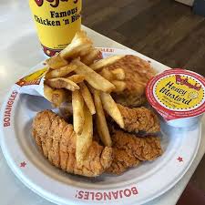 1 ekor ayam, 1/4 sendok makan paprika bubuk, 1/4 sendok makan merica (lada) bubuk, 1/4 sendok makan bawang putih bubuk, 1/4 sendok makan garam, 2 bungkus tepung bumbu kobe, 1 bungkus susu bubuk, 2 liter minyak goreng, 1/4 kg tepung terigu protein rendah. Make Your Own Bojangles Inspired Turkey This Thanksgiving Bojangles Famous Chicken N Biscuits Food Food Lover My Favorite Food