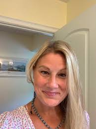 Tricia Crowley's Instagram, Twitter & Facebook