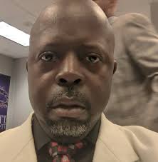 Twinkie Clark the acknowledged Queen of the Hammond B3 organ. She's here  playing a classic from around 1975 " It Won't Be Long "