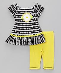Black And Yellow Outfits For Kids Love This Yellow Black Stripe Daisy Dress Leggings Toddler Girls On Zulily Zulilyfinds Moda Para Ninas Ropa Para Ninas Pantalones Para Ninos