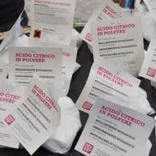 Cos'è, dove si compra e tutti gli usi. Acido Citrico Cosa Serve Come Usarlo Des Re