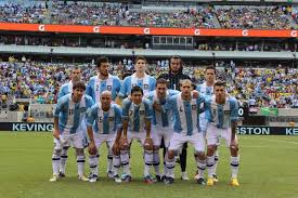 La rivalidad futbolística entre argentina y brasil, cuyos encuentros se denominan superclásico de las américas, superclásico sudamericano o clásico del atlántico, es el enfrentamiento de las selecciones de fútbol de ambos países. Partido Amistoso Argentina Vs Brasil En Nueva Jersey