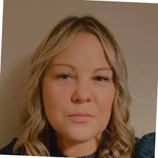 Very shocked and humbled to be presented with the 'seamless advice award'  at the Partners&.Company event at the amazing Aerospace Bristol venue last  night . Special thanks to my partners in crime… |