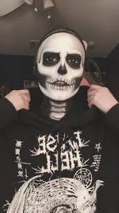 I call this one, “Uhm.” 💀🖤 TikTok would not let me put a longer audio,  rip. #makeup #makeupartist #bodypaint #skeleton #skeletonmakeup #grimreaper  #grimadventuresofbillyandmandy