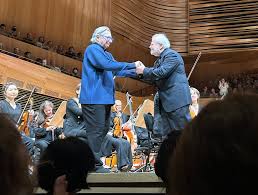 Lee Rosenbaum (@CultureGrrl)