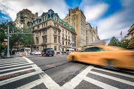 The area has always boasted a strong ground floor commercial space presence due to the number of dentists, physicians and top tier. New York S Upper West Side Vs Upper East Side Where To Live Neighborhoods Com