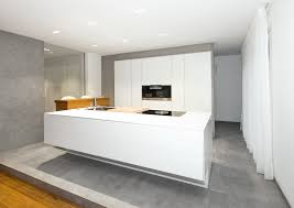 Kuche Mit Glasfronten Kuchenblock Und Einbauschrank Reiner Knabl Mobelwerkstatt