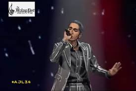 Juara lagu olarak da bilinen anugerah juara lagu (ajl), izleyicilerin takip etmesini ve anlamasını kolaylaştırmak için basit yayın formatına sahip bir televizyon programı olarak tanıtıldı. Sumpah Dinobat Juara Anugerah Juara Lagu Ke 34 The Malaya Post