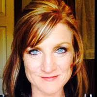 Mandi Ramsey's Instagram, Twitter & Facebook