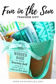 I always love to give the teachers my children have a little something at the end of the year and so today i am sharing some really fun and easy diy teacher appreciation gifts! 900 Best Teacher Appreciation Gifts Ideas In 2021 Teacher Appreciation Gifts Appreciation Gifts Teacher Gifts