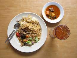 If you order mutton during your first visit, give yourself a pat at the back. Nasi Briyani Gam An Nur Restaurants In Kampung Baru Kuala Lumpur