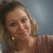 Danielle Mcginnis's Instagram, Twitter & Facebook