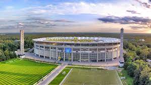 Commerzbank arena ticket prices can change during the year and are affected by a number of factors. Mega Drohnen Event In Der Commerzbank Arena Frankfurt Bvcp