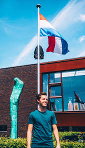 De herman brood academie is dé mbo opleiding van nederland als het om popmuziek gaat. Steve Void On Twitter Graduated From The Herman Brood Academy