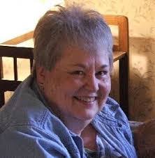 Christine Macy's Instagram, Twitter & Facebook